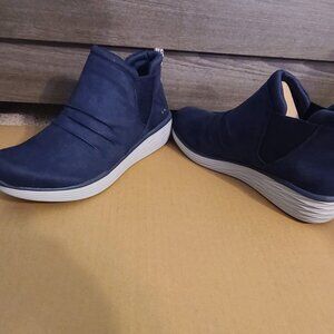 Ryka Boots Womens 9M Navy Blazers Fabric Pull On Comfort Ankle Top Wedge